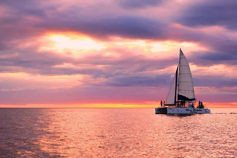 Blue Dolphin Catamaran Tamarindo