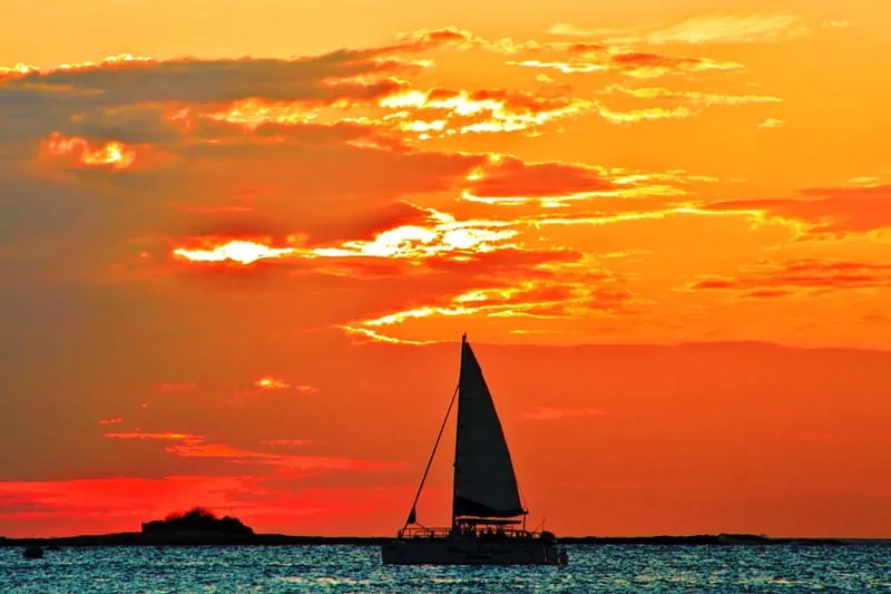 Blue Dolphin Catamaran Tamarindo