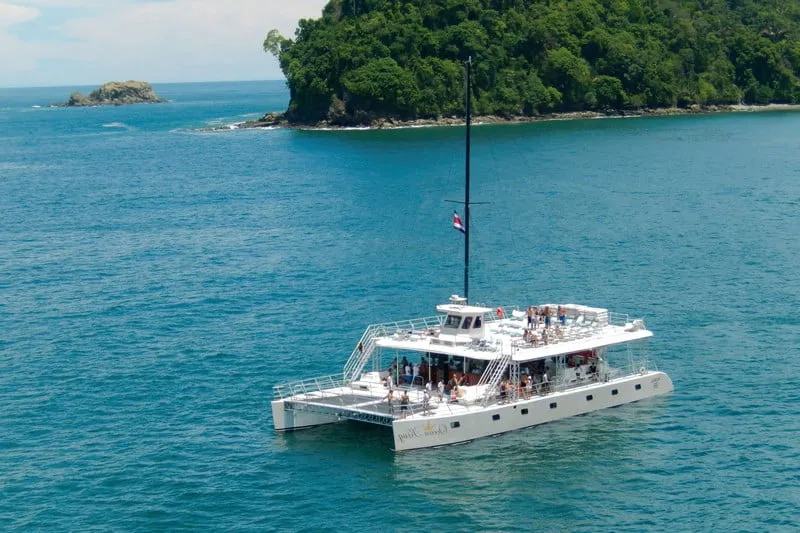 Ocean King Catamaran Manuel Antonio