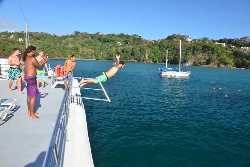 Ocean King Catamaran Manuel Antonio