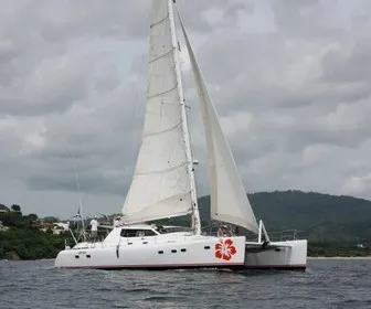 Catamaran Coco Beach